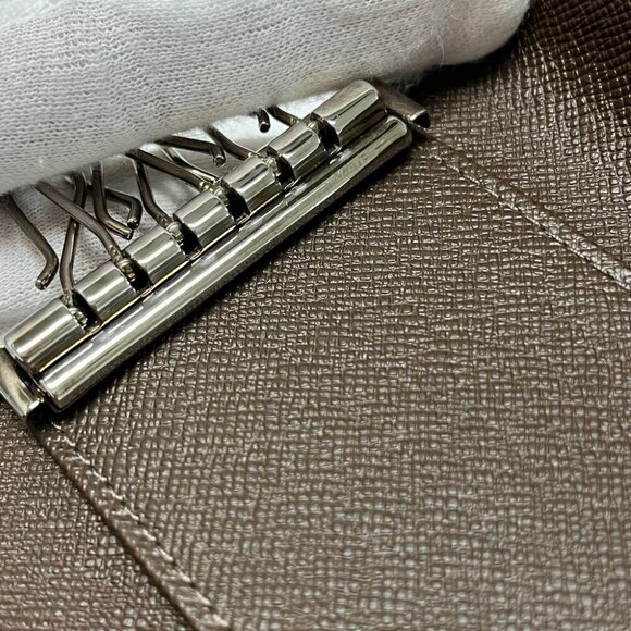 Auth Louis Vuitton Taiga Leather Multicles 6 Key Case Gris - Picture 14 of 14